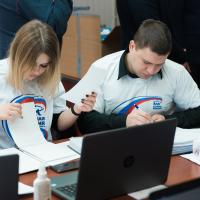 «Единая Россия» объединяет усилия с ОНФ по оказанию помощи людям в связи с пандемией коронавируса